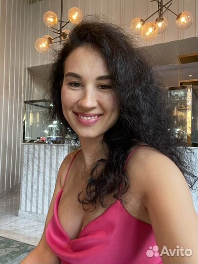 Визажист бровист