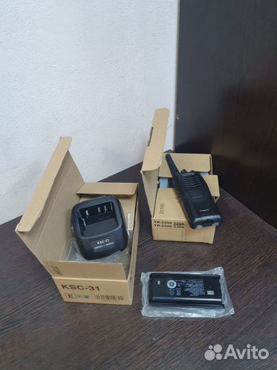 Рация Kenwood TK-3206 (комплект) новая