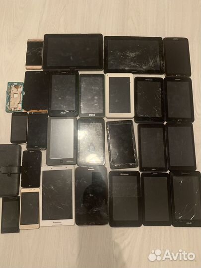 Планшеты лотом