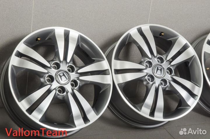 Лот UP25769165 Оригинальные 17-е диски honda