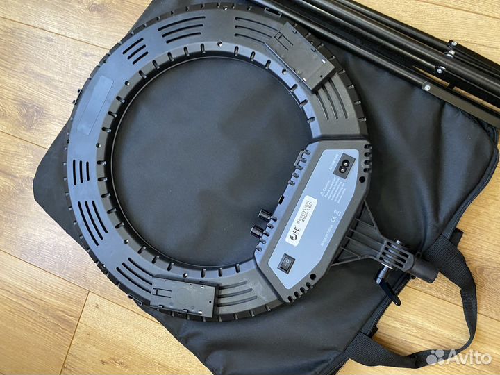 Кольцевая лампа 46 см