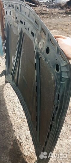 Капот BMW 3 E30