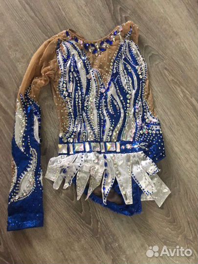 Костюм для художественной гимнастики