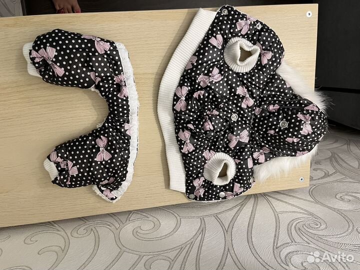 Зимний комбинезон для маленькой собаки