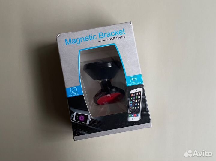 Автомобильный держатель для телефона