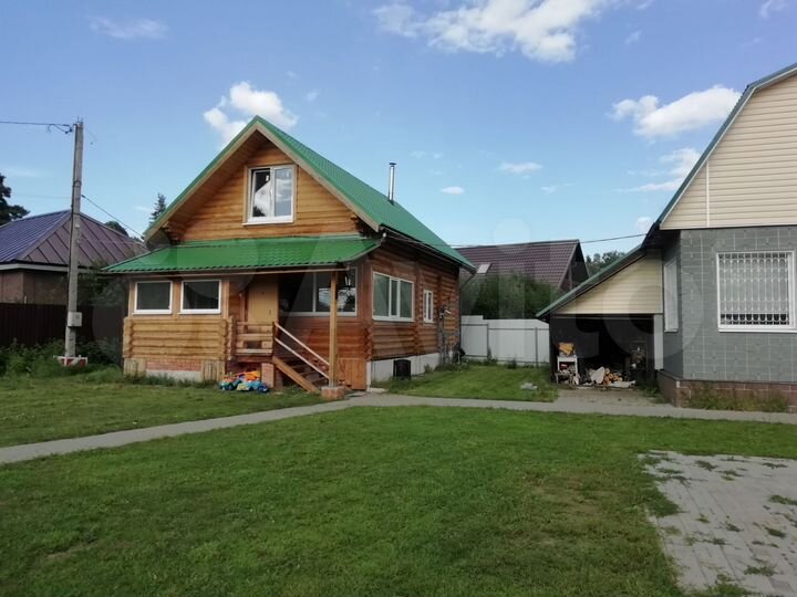 Дом 180 м² на участке 10 сот.