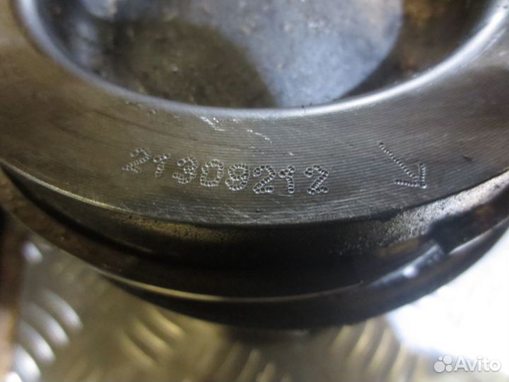 Поршень Volvo 21309212