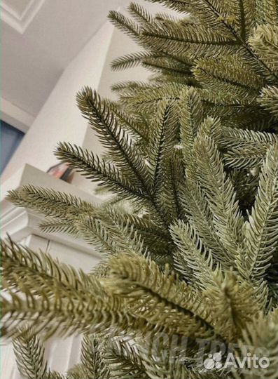 Елка искусственная