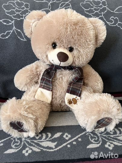 Плюшевый медведь новый