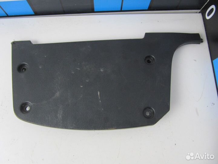 Накладка кузов внутри Mercedes Benz Actros MP4