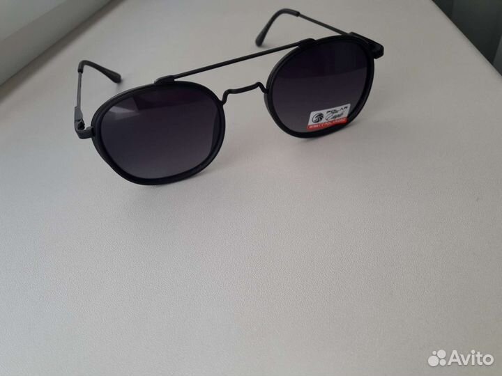 Солнцезащитные очки