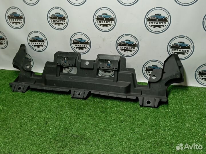 Накладка бампера передняя Toyota Land Cruiser Prad