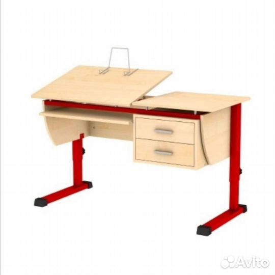 Детский письменный стол и стул