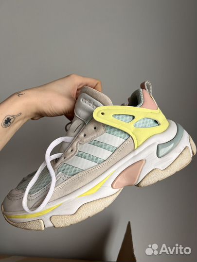 Кроссовки женские adidas 41 размер