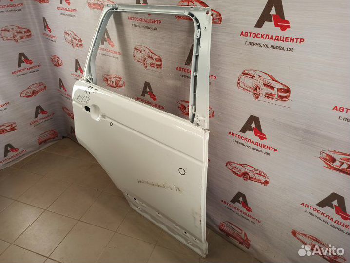 Дверь задняя правая Land Rover Range Rover с 2012
