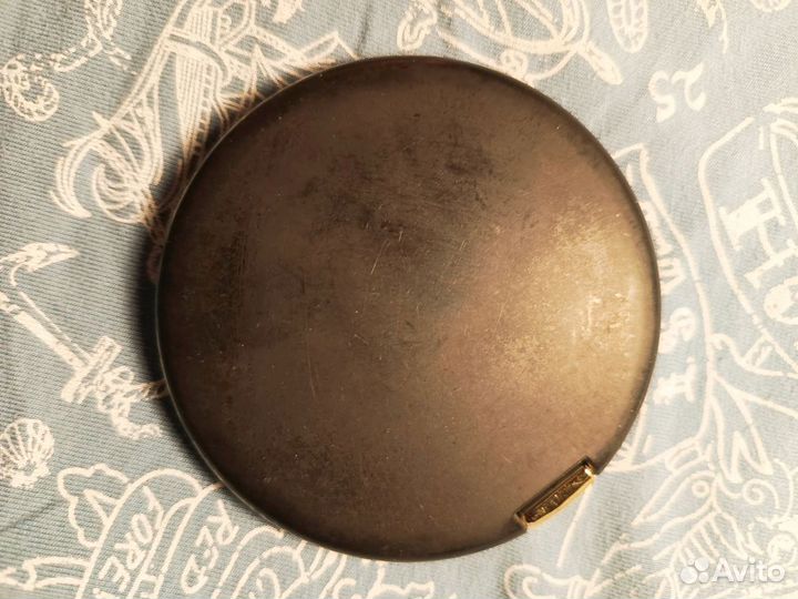 Зеркало карманное в японском стиле