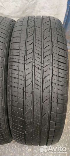 Bridgestone Dueler H/T 843 215/60 R17 96H