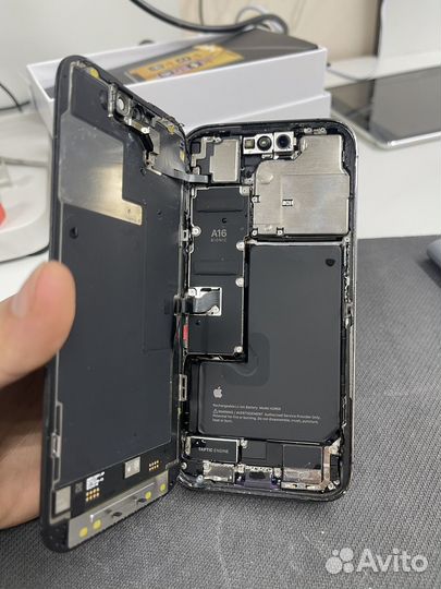 Ремонт iPhone/MacBook/iMac/iPad