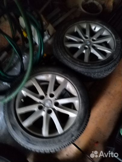 Bridgestone Alenza LX100 205/55 R16 98H