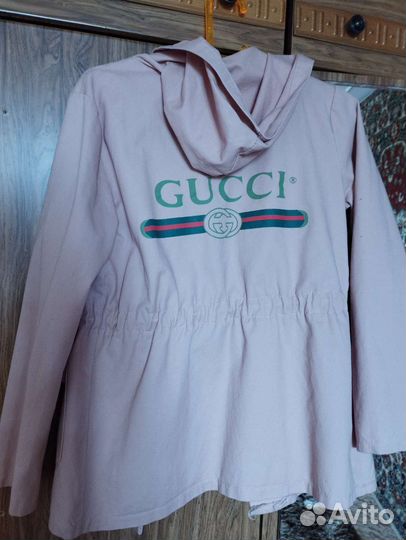 Ветровка женская, куртка