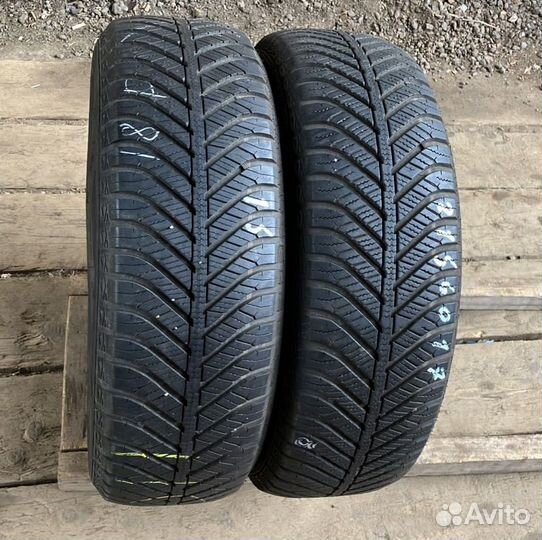 Goodyear Vector 4Seasons 215/60 R17