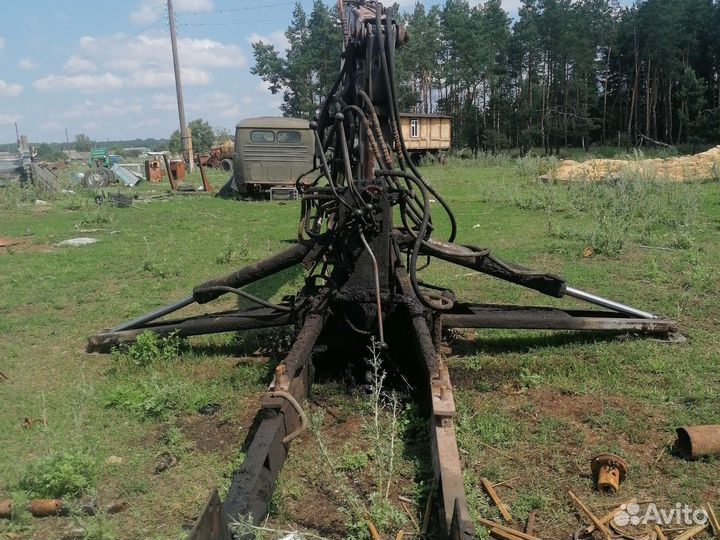 Грейферный погрузчик