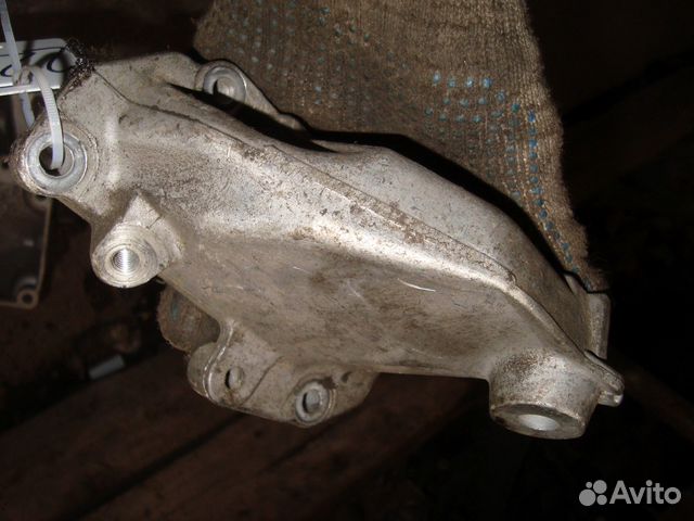 Кронштейн двигателя левый W210 M112 A1122231404