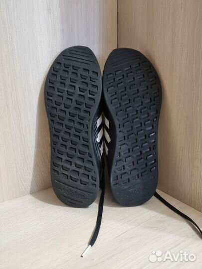 Кроссовки adidas 45 размер