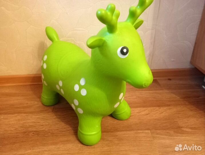 Машинка-толокар и олень попрыгун