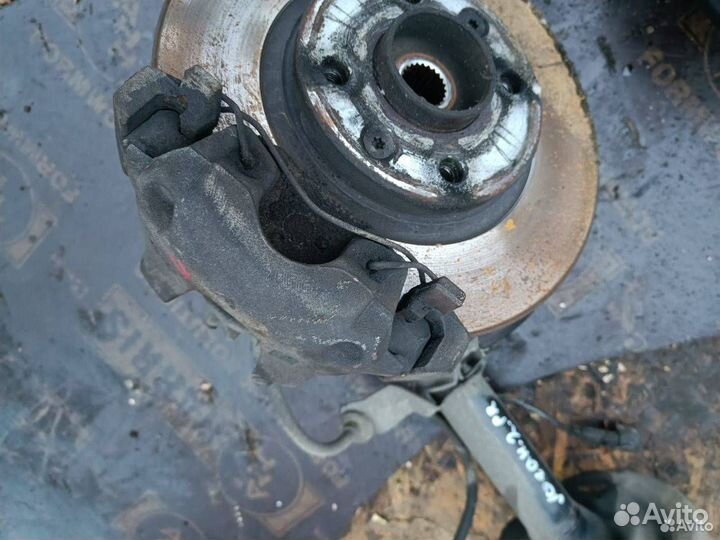 Суппорт тормозной передний Renault Logan 2 рест