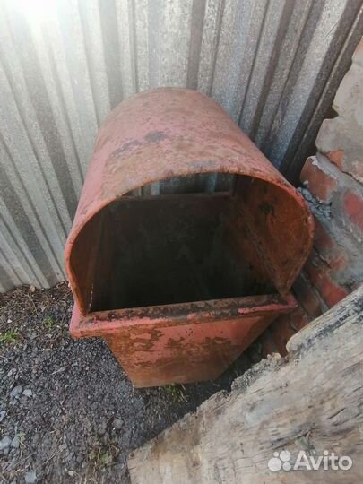 Урна, мусорное ведро