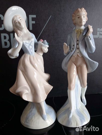 Фарфоровые статуэтки Европы