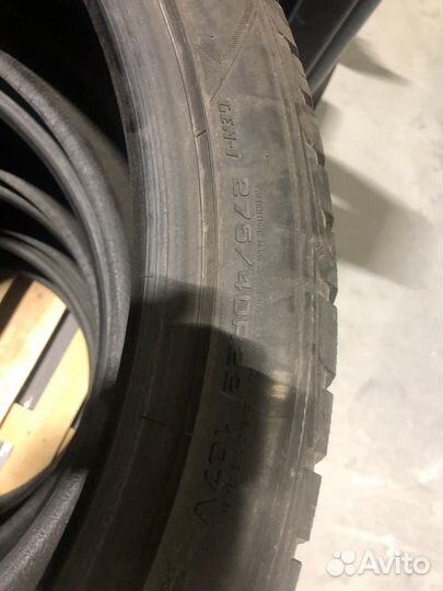 Goodyear UltraGrip Performance 275/40 R22 107V