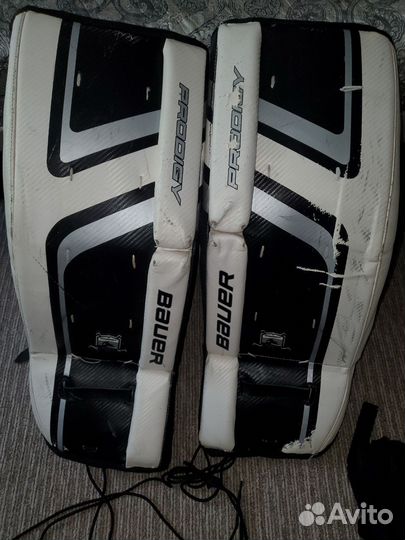 Вратарские щитки хоккейные 26