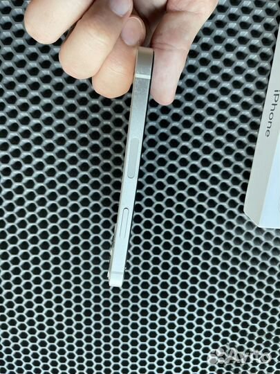 iPhone 12 mini, 64 ГБ