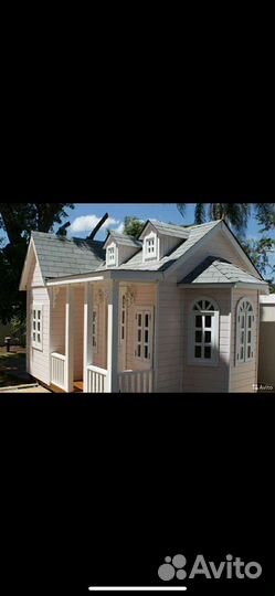 Детский уличный игровой домик из дерева