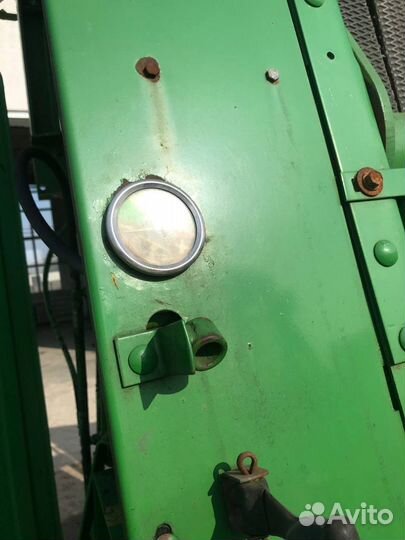 Пресс-подборщик John Deere 550, 1995