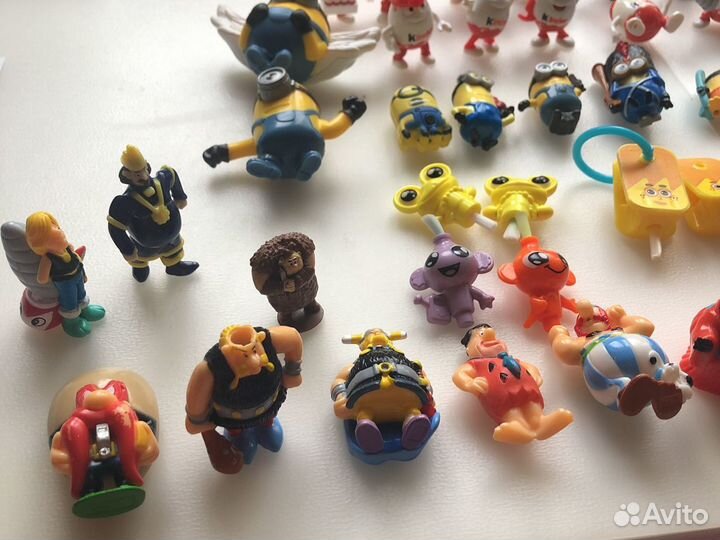 Игрушки из киндер сюрприза