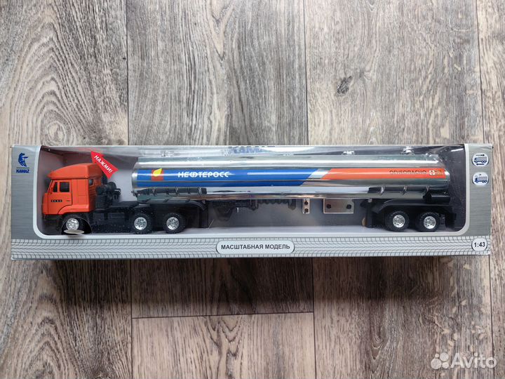KAMAZ 6460 нефтевоз 1:43