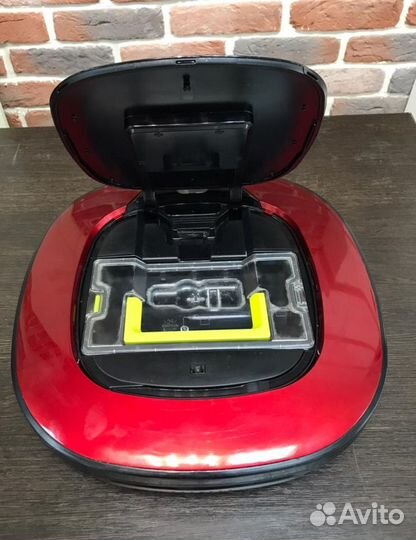 Робот-пылесос LG VRF6043LR