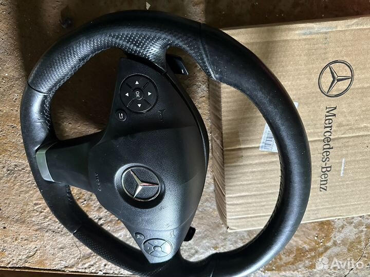 Руль mercedes w212 amg