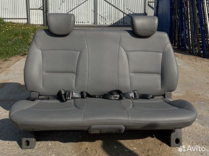Сиденья на hyundai grand starex 2014