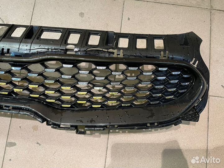 Kia stinger решетка радиатора оригинал