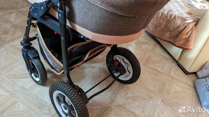 Детская коляска