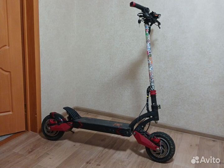 Электросамокат бу kugoo g1