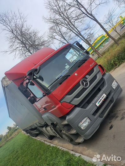 Mercedes-Benz Axor 1836LS с полуприцепом, 2013