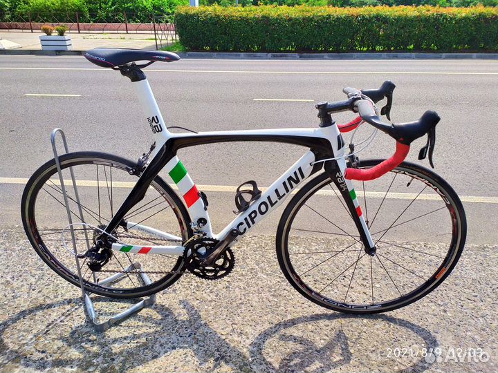 Прокат шоссе велосипедов