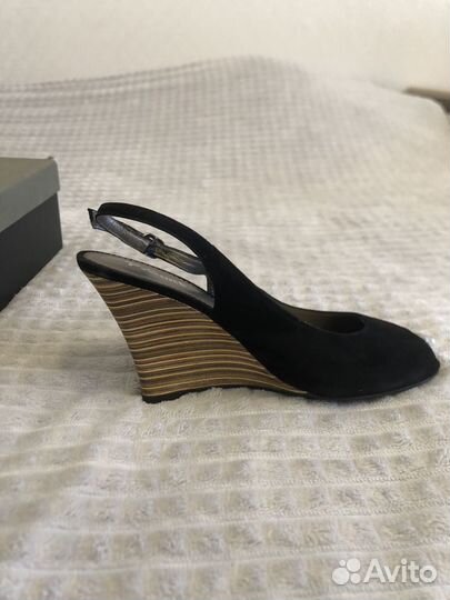 Босоножки женские 38 размер