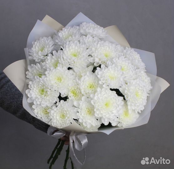 Букет из кустовой хризантемы