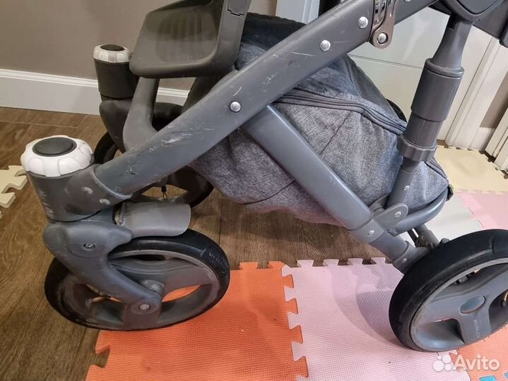 Коляска Riko Vario 2 в 1 +автолюлька